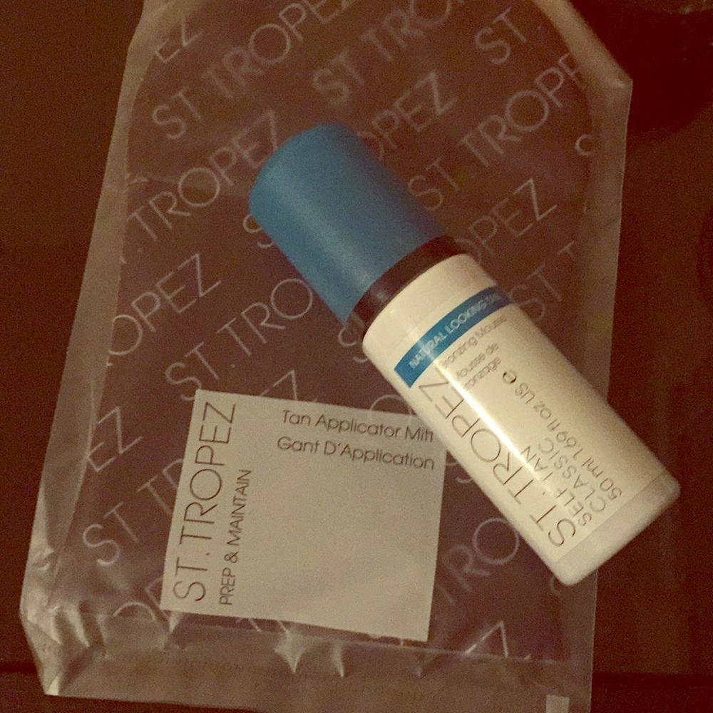 St Tropez Application Mitt and Bronzing Mousse